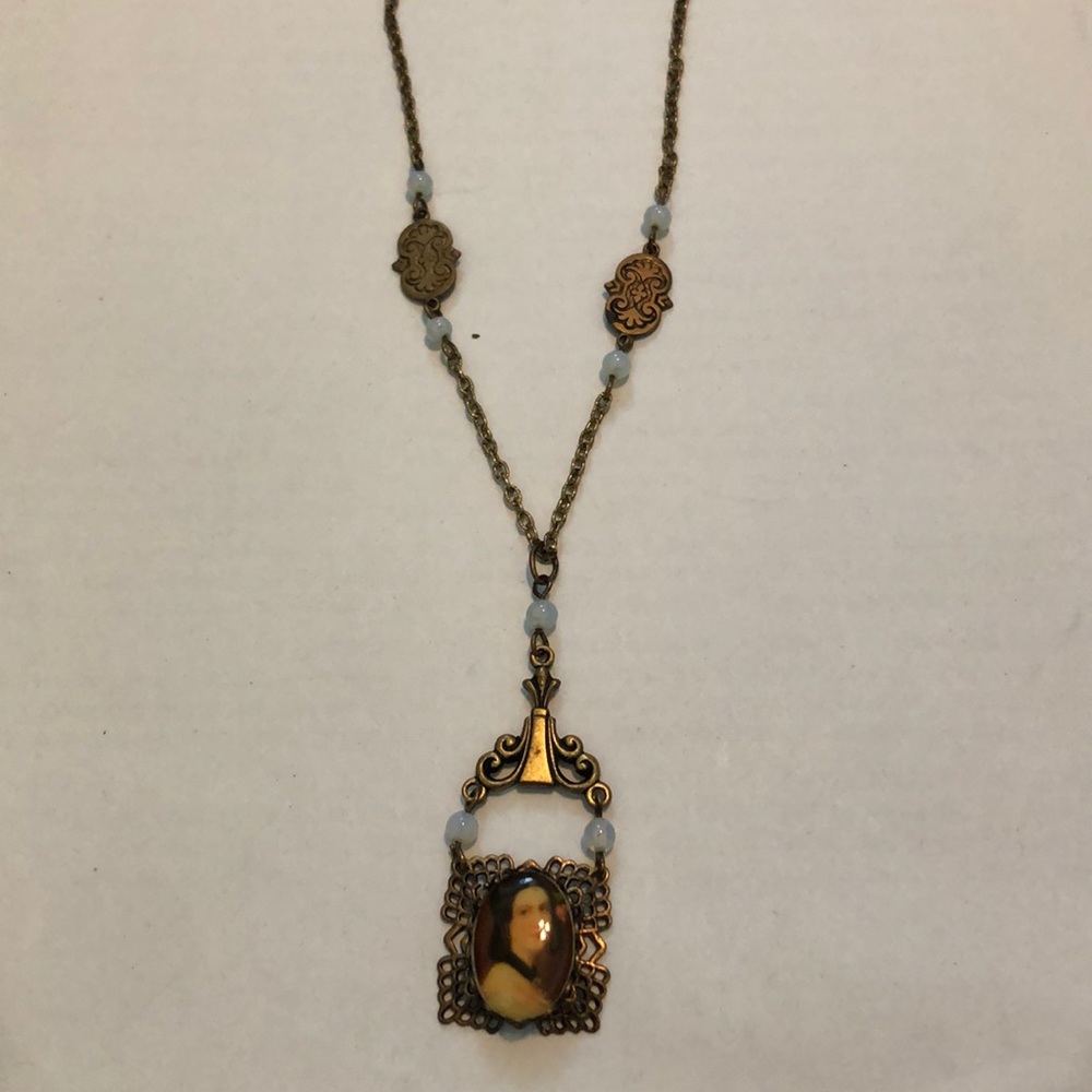 Necklace - Picture 2 of 2